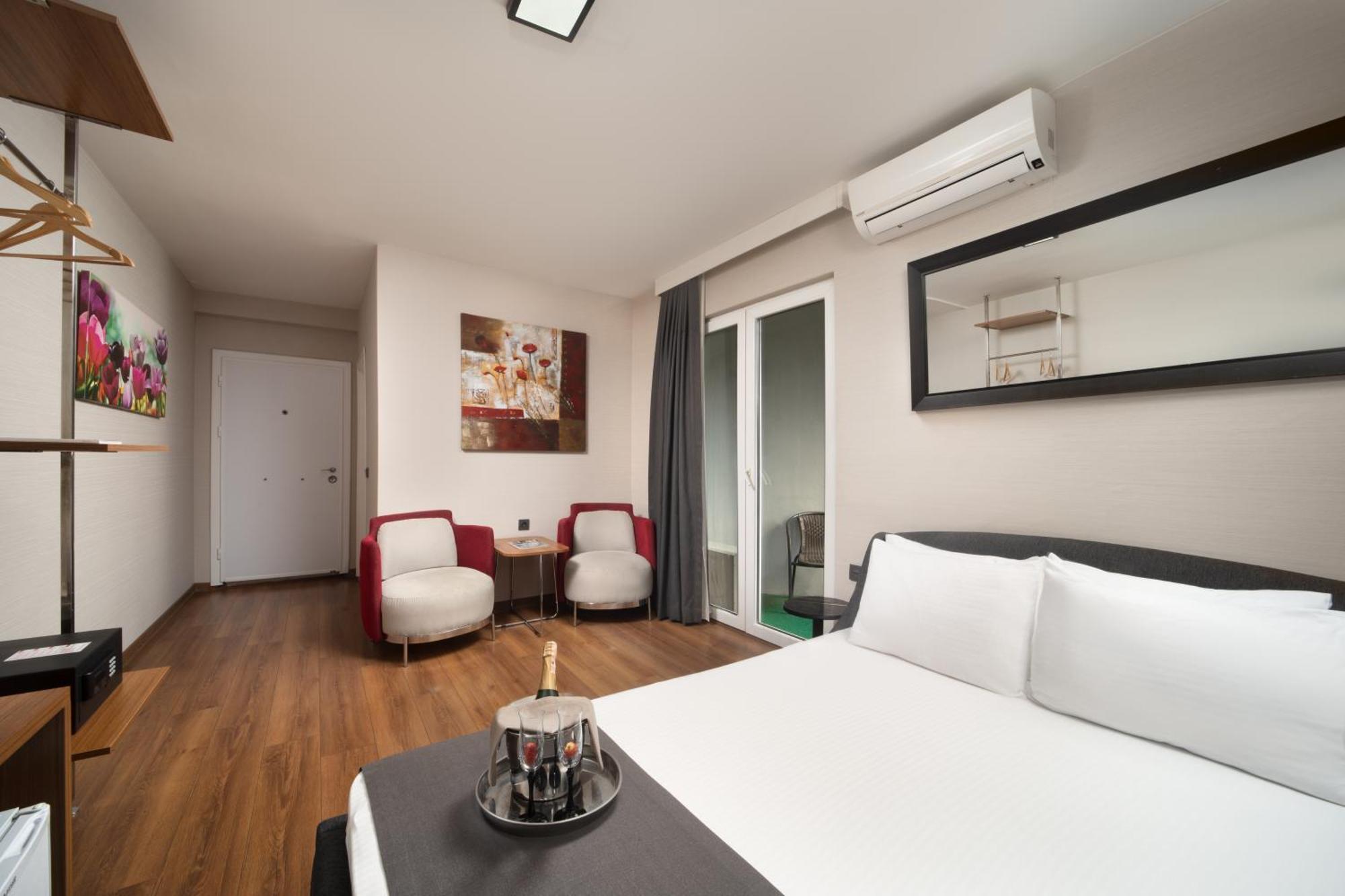 Nish Suites Atasehir Istanbul Exteriör bild