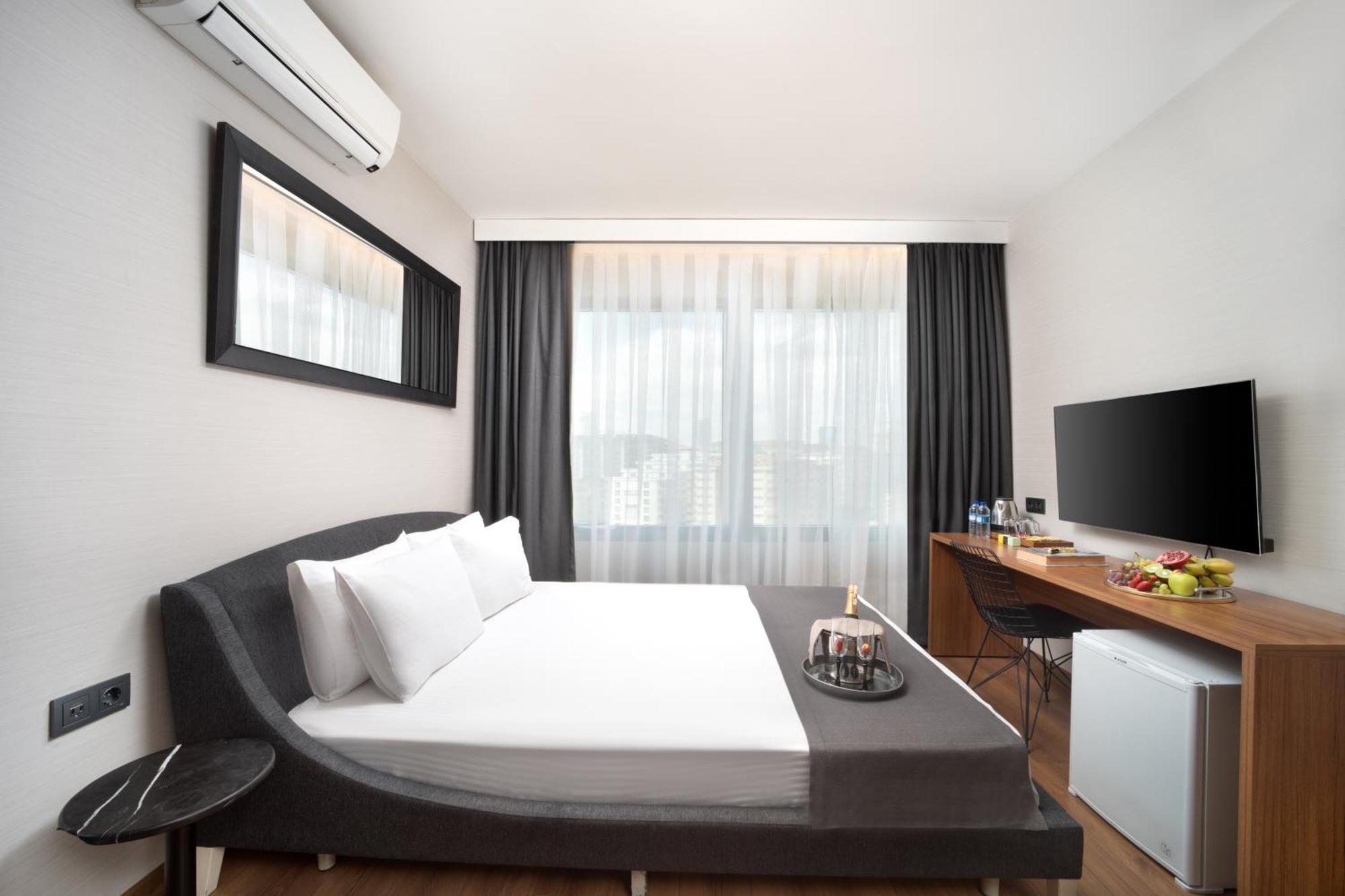 Nish Suites Atasehir Istanbul Exteriör bild